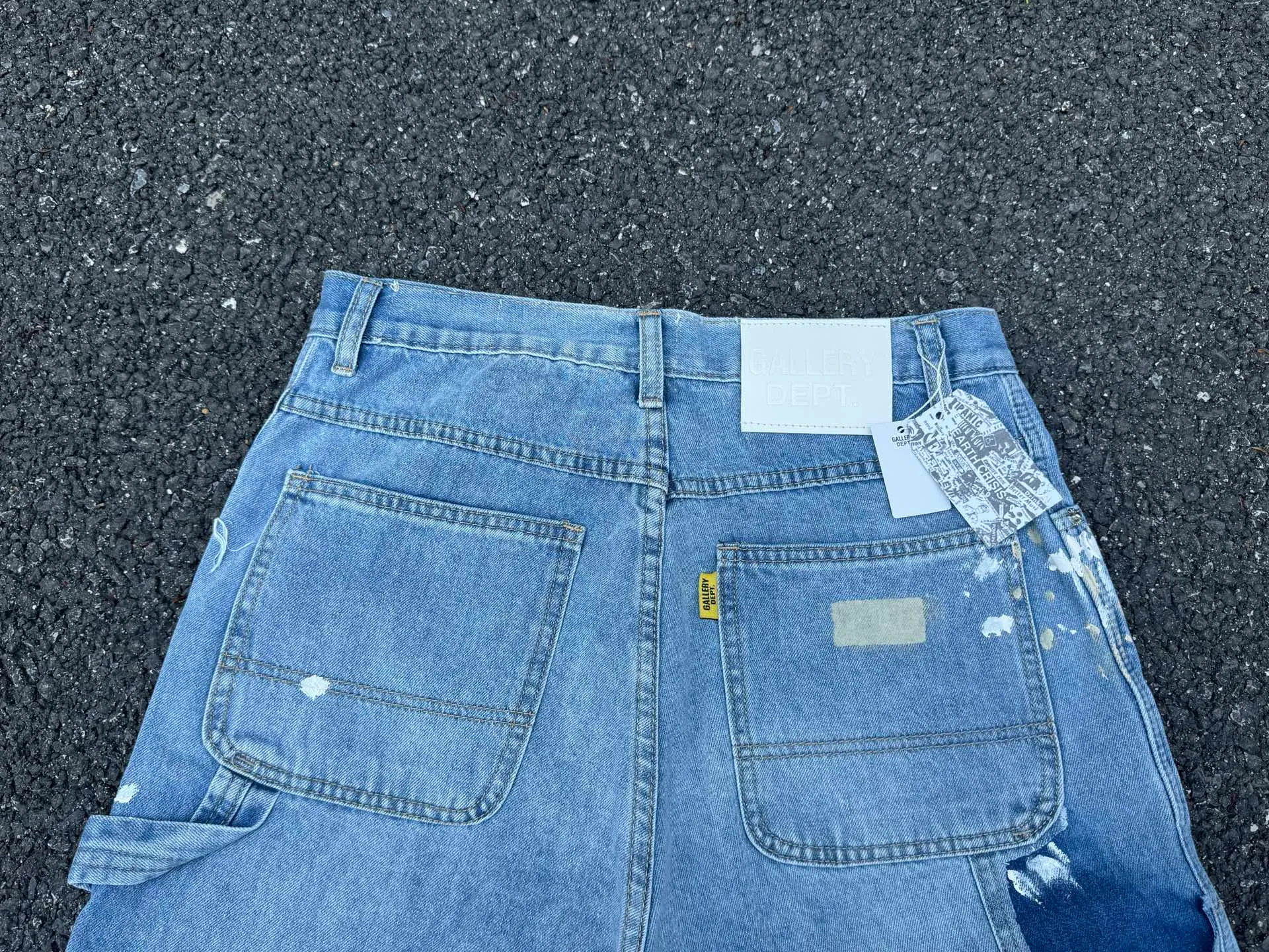 P200💰GD098 GALLERY DEPT splashing ink and paint destroying the edges, retro washed and distressed high street logging workwear denim shorts Workmanship: original accessories Customized original Logo buttons YKK zippers 6 complete labels Original hang tag Color: blue Size: S-XXL (28 30 32 34 36)